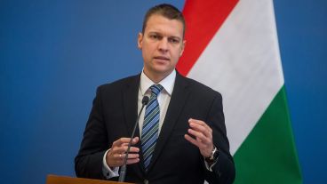 Menczer Tamás: Magyar Péter látta, hogy a jobboldalon ott van Orbán Viktor, tudta, hogy át kell menni a baloldalra